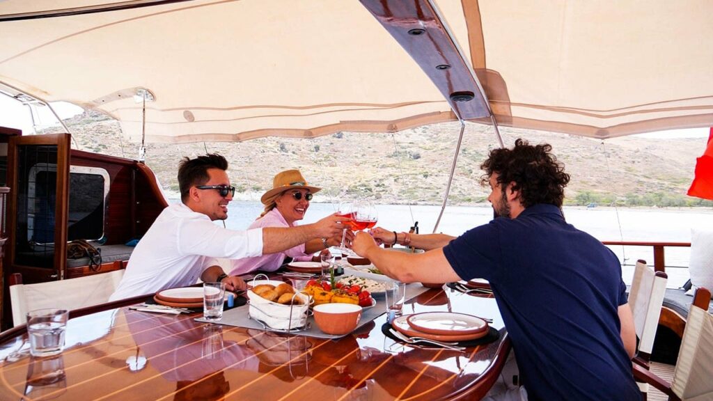 Yacht Charter for Groups of Friends